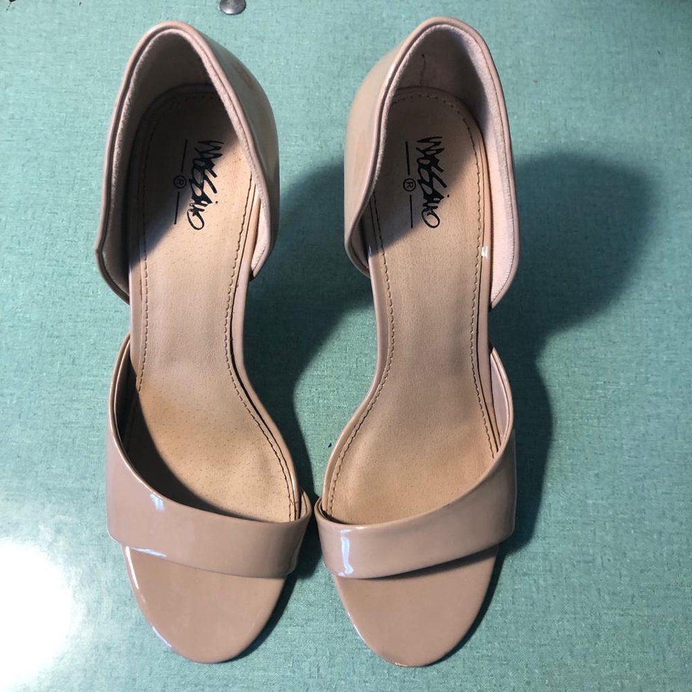 MOSAICO Women's shoes, beige heel